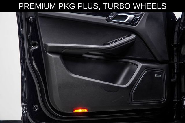 2022 Porsche Macan AWD - 23045011 - 42