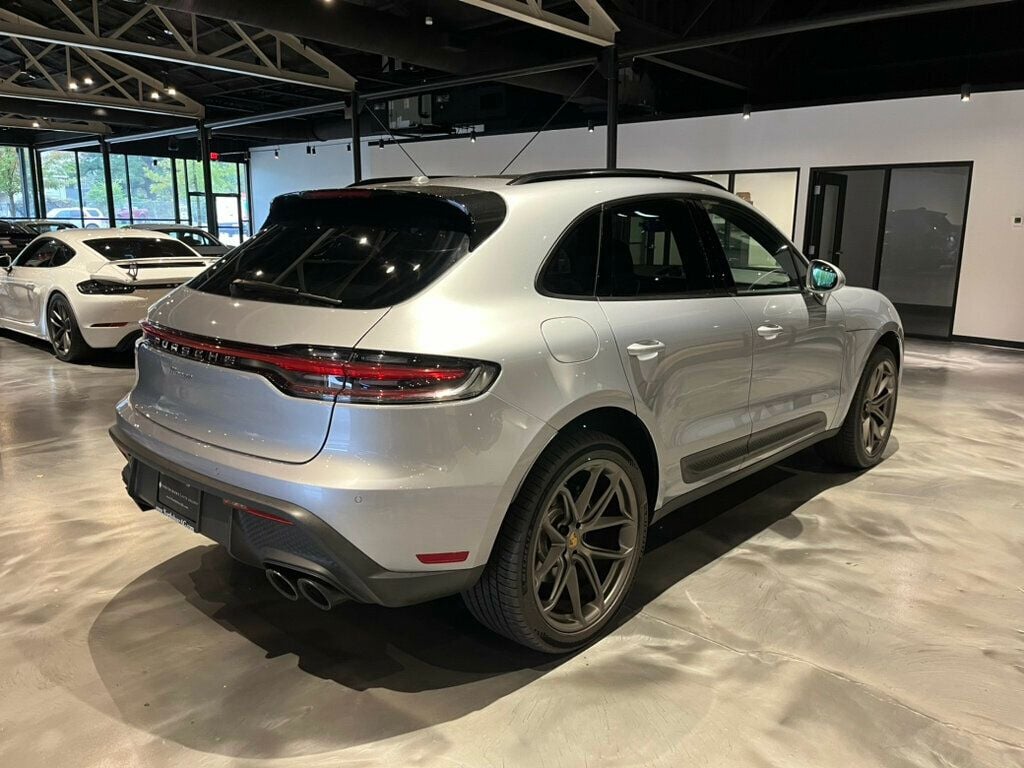 2022 Porsche Macan AWD/PremiumPkgPlus/21"GT DesignWheels/PanoRoof/Htd&CldSeats - 22655105 - 5