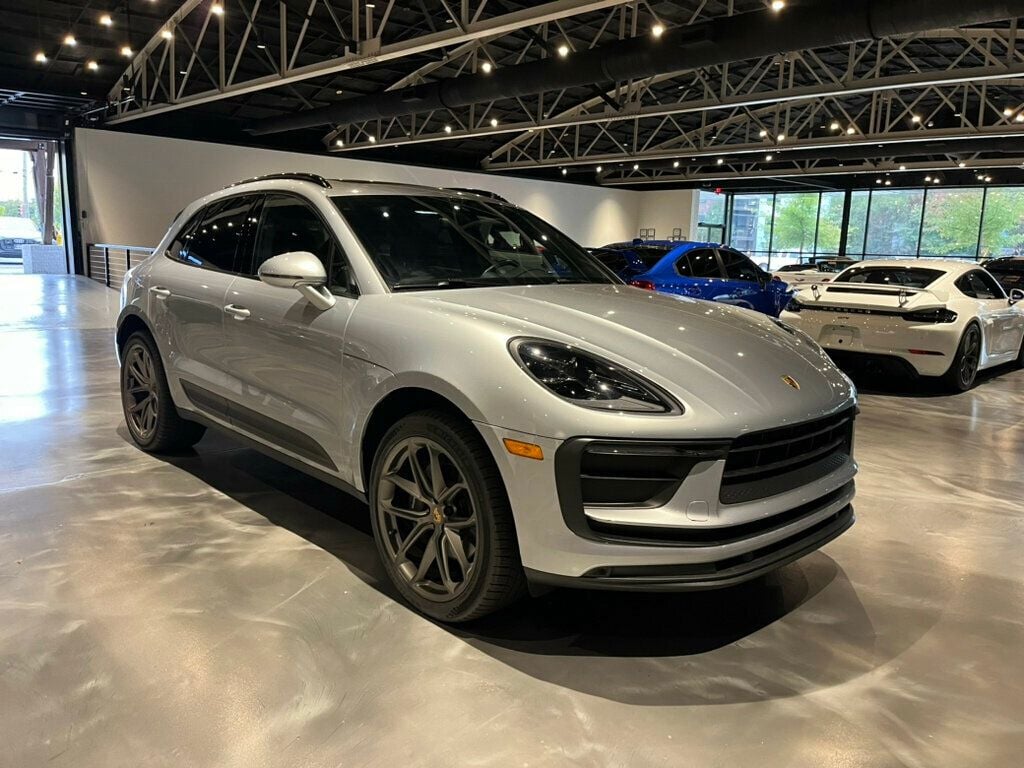 2022 Porsche Macan AWD/PremiumPkgPlus/21"GT DesignWheels/PanoRoof/Htd&CldSeats - 22655105 - 7