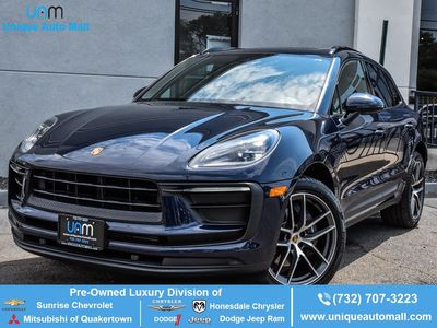 Porsche Macan – Caudina Auto Group