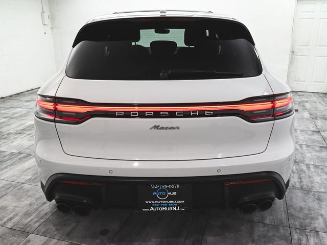 2022 Porsche Macan