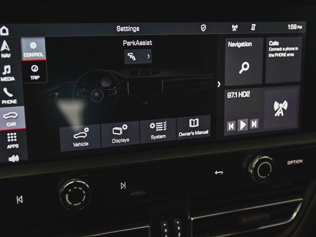 2022 Porsche Macan Base - 23080479 - 19