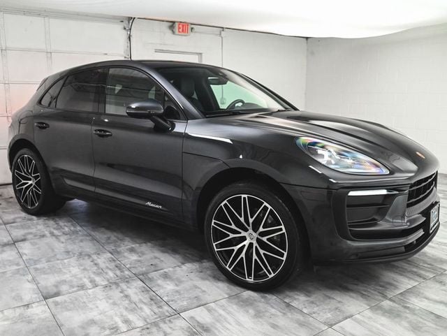 2022 Porsche Macan Base - 23080479 - 2