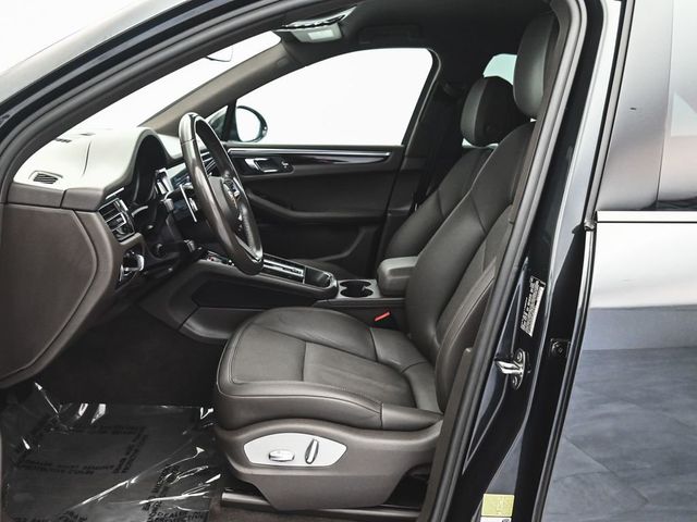 2022 Porsche Macan Base - 23080479 - 32