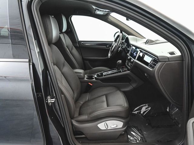 2022 Porsche Macan Base - 23080479 - 36