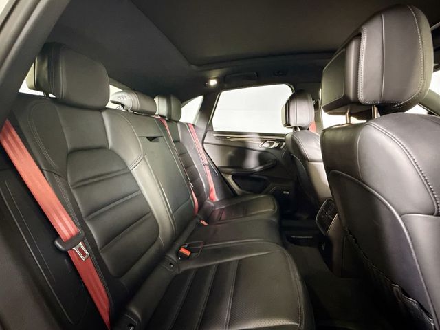 2022 Porsche Macan GTS - 23046621 - 18