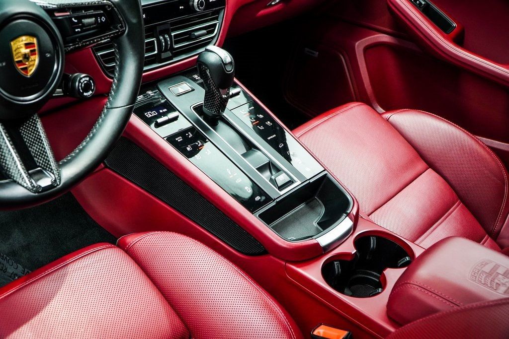 2022 Porsche Macan GTS photo 15