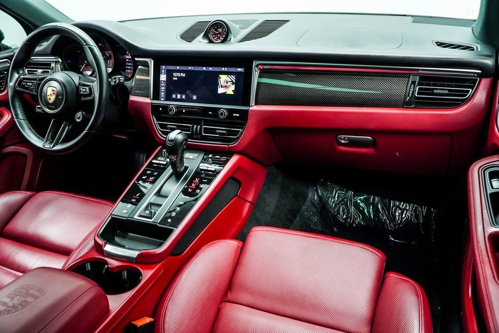 2022 Porsche Macan GTS photo 16