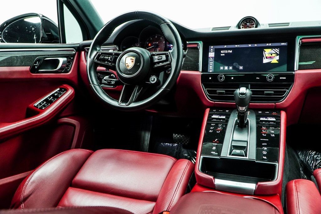 2022 Porsche Macan GTS photo 18