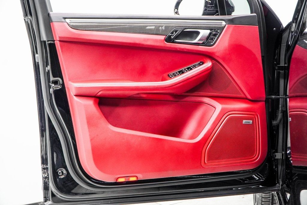 2022 Porsche Macan GTS photo 36