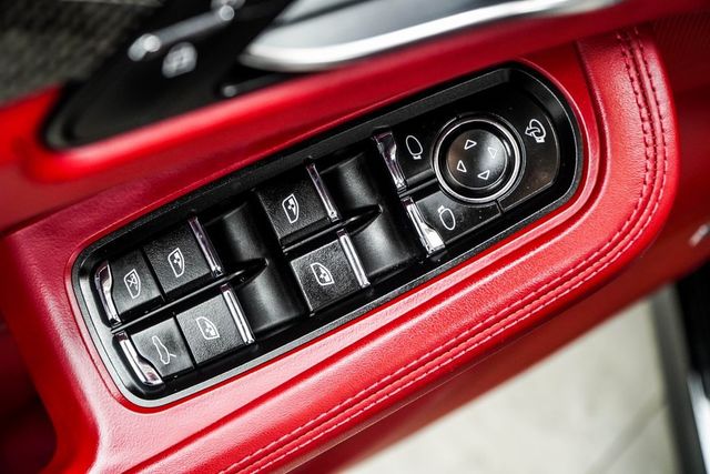 2022 Porsche Macan GTS AWD - 22832638 - 40