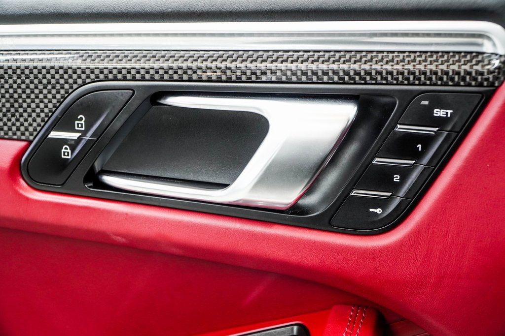 2022 Porsche Macan GTS photo 38
