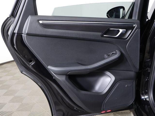 2022 Porsche Macan GTS AWD - 22978586 - 27