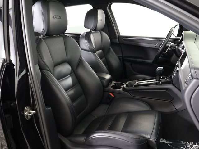 2022 Porsche Macan GTS AWD - 22978586 - 32