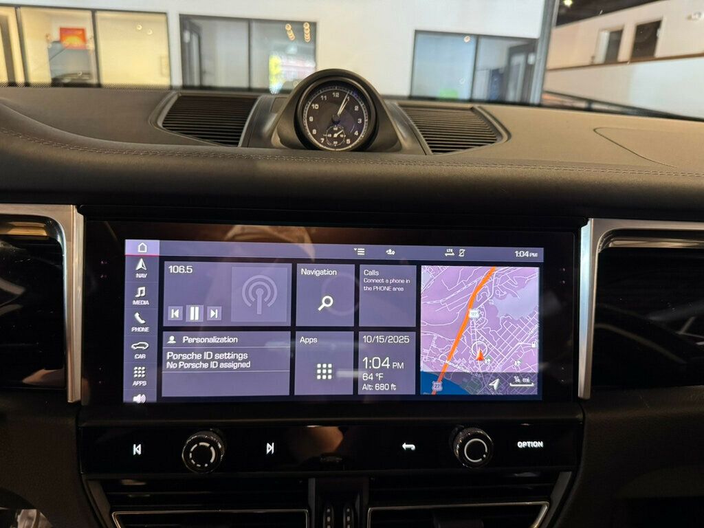 2022 Porsche Macan LocalTrade/S/AWD/PremiumPkgPlus/AirSuspension/360Cam/Htd&CldSts - 22931116 - 14