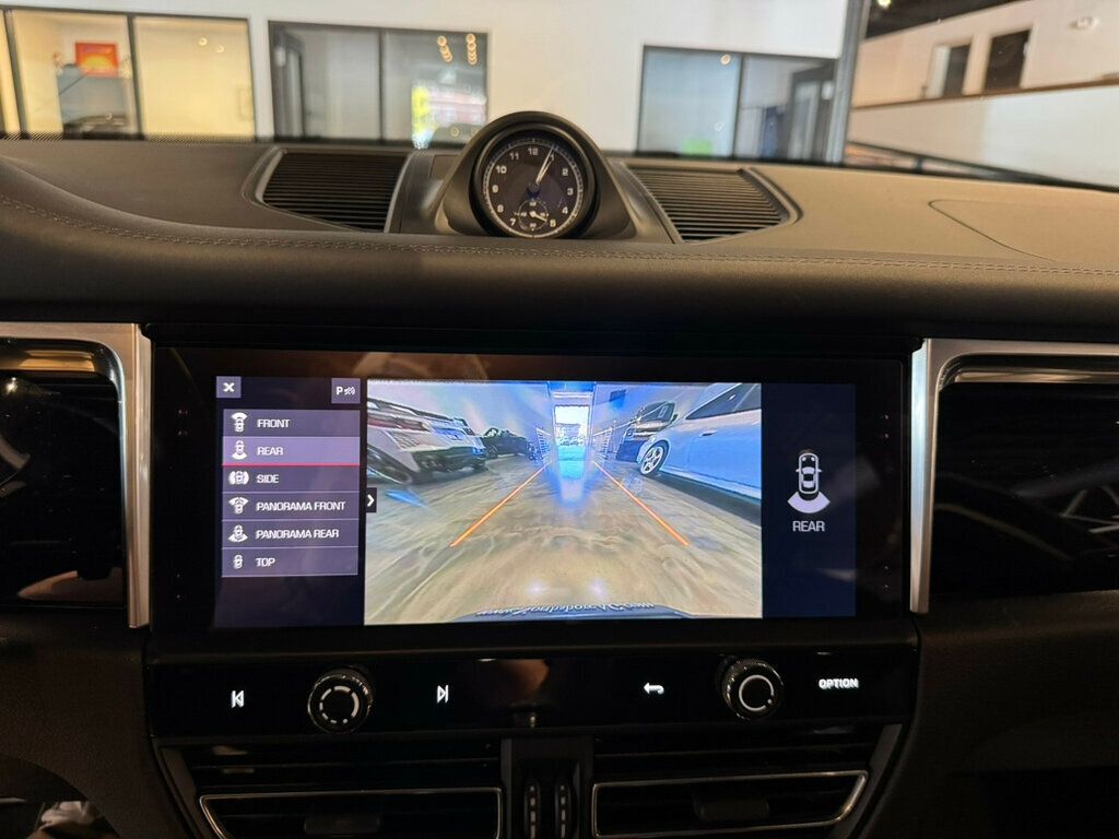 2022 Porsche Macan LocalTrade/S/AWD/PremiumPkgPlus/AirSuspension/360Cam/Htd&CldSts - 22931116 - 15