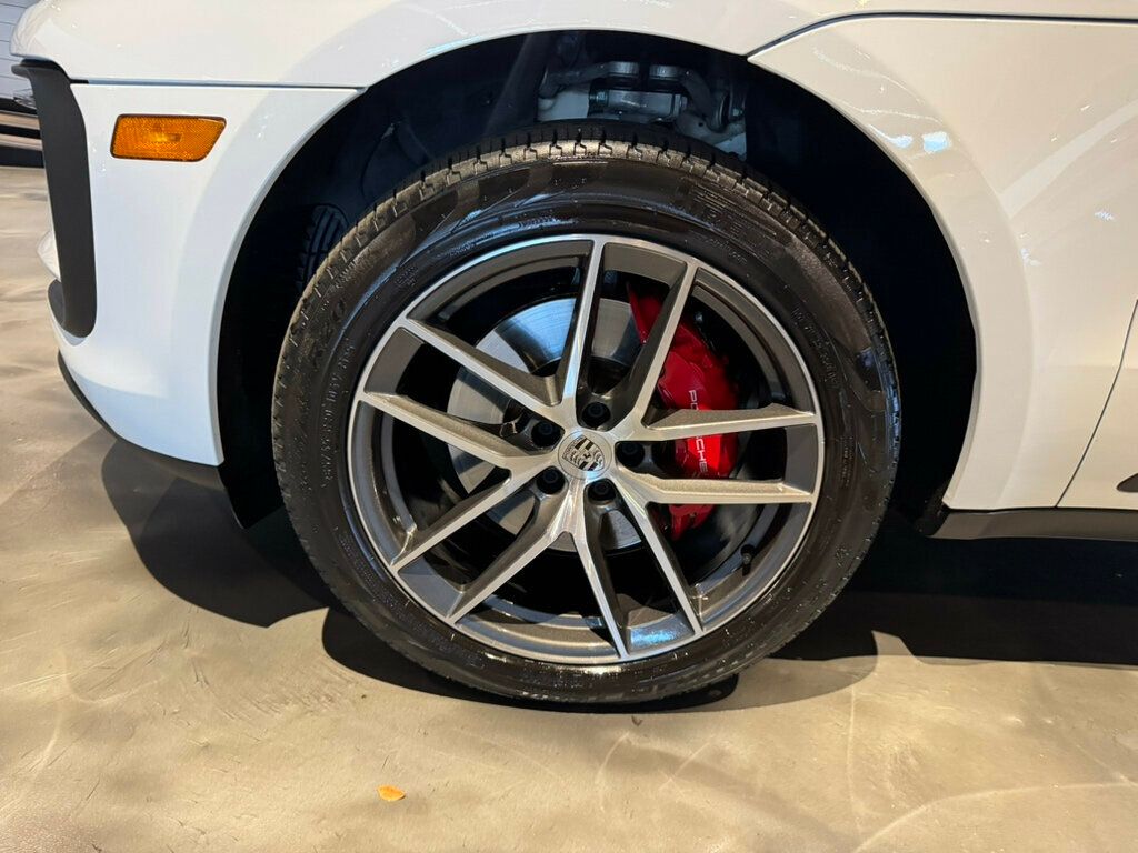 2022 Porsche Macan LocalTrade/S/AWD/PremiumPkgPlus/AirSuspension/360Cam/Htd&CldSts - 22931116 - 32
