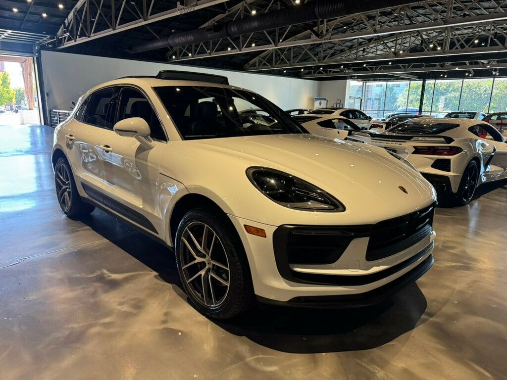 2022 Porsche Macan LocalTrade/S/AWD/PremiumPkgPlus/AirSuspension/360Cam/Htd&CldSts - 22931116 - 6