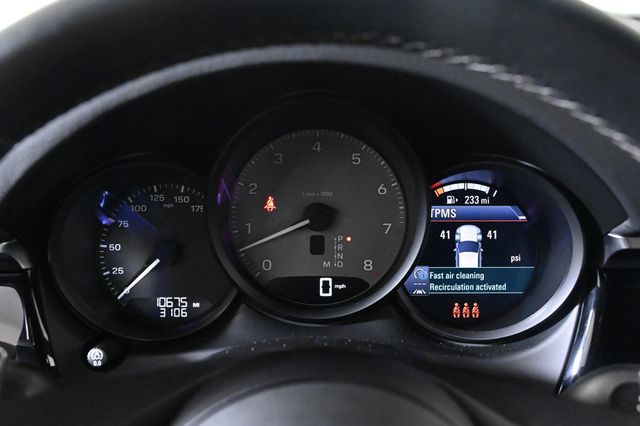 2022 Porsche Macan S - 22908396 - 13