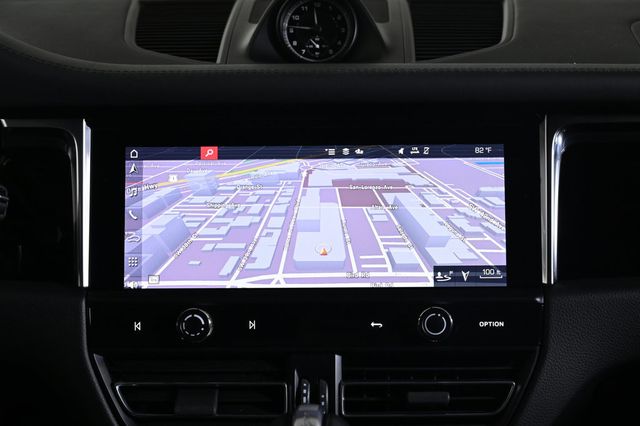 2022 Porsche Macan S - 22908396 - 14
