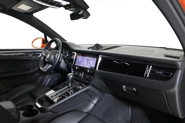 2022 Porsche Macan S - 22908396 - 16