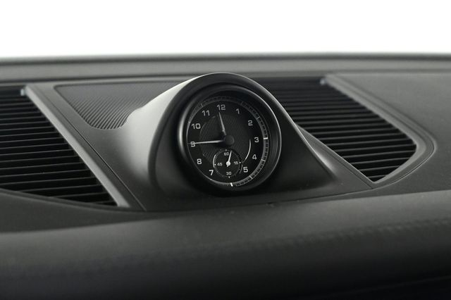 2022 Porsche Macan S - 22908396 - 21