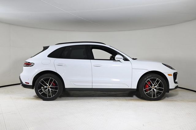 2022 Porsche Macan S - 22976230 - 7