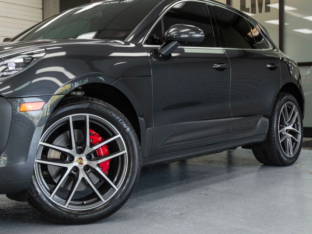 2022 Porsche Macan S photo 16