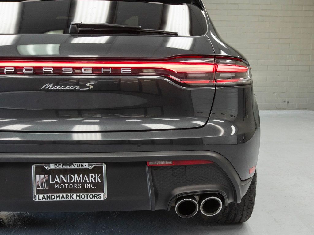 2022 Porsche Macan S photo 35