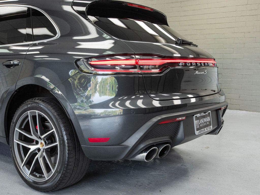 2022 Porsche Macan S photo 41