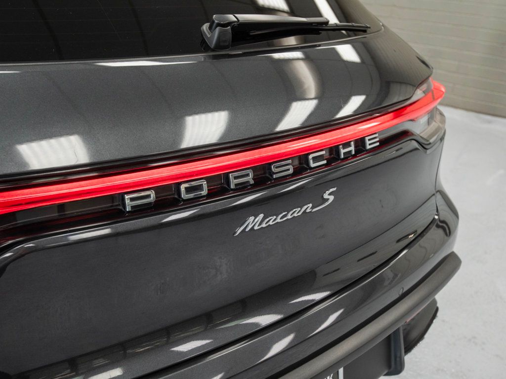 2022 Porsche Macan S photo 43