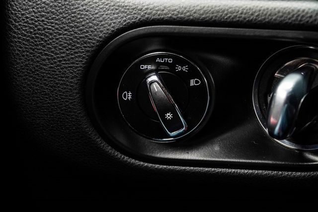 2022 Porsche Macan S AWD - 22955911 - 36