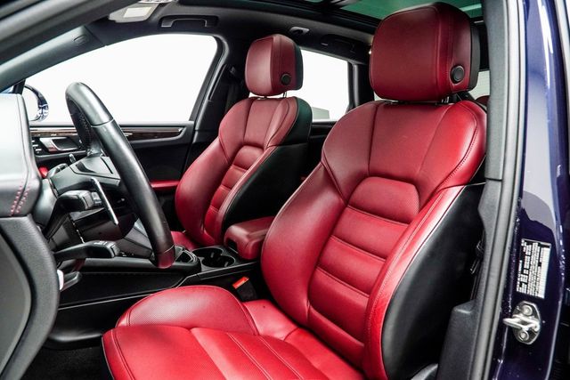 2022 Porsche Macan S AWD - 22955911 - 44