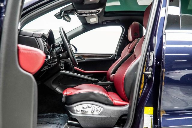 2022 Porsche Macan S AWD - 22955911 - 45