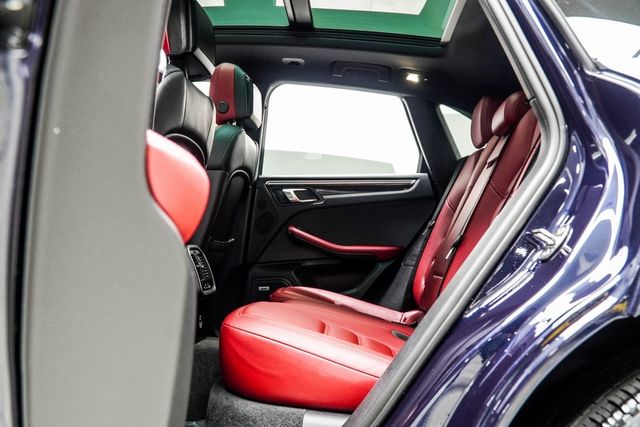 2022 Porsche Macan S AWD - 22955911 - 46