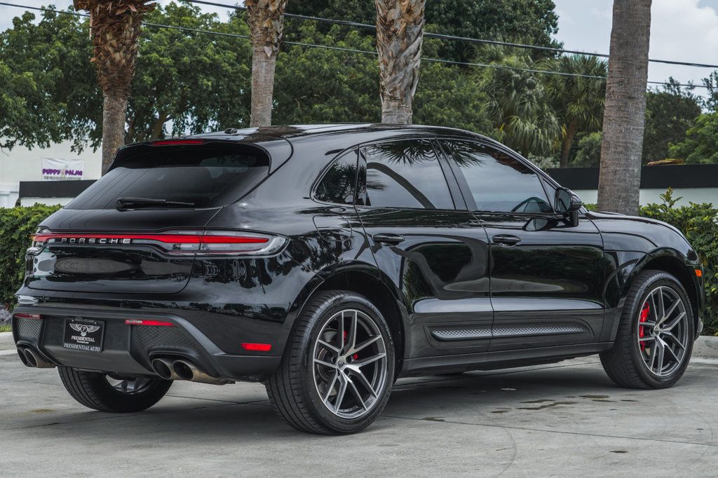 2022 Porsche Macan S photo 11