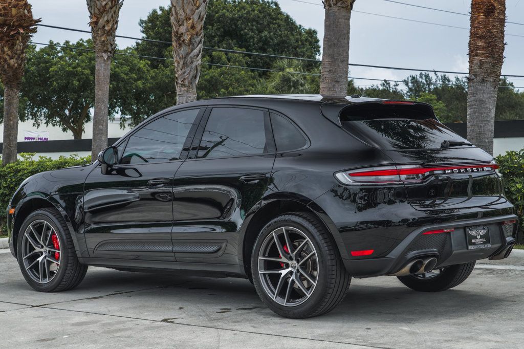 2022 Porsche Macan S photo 4
