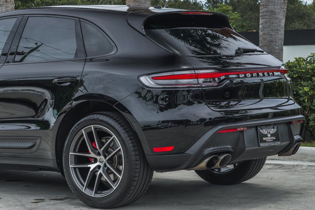 2022 Porsche Macan S photo 5