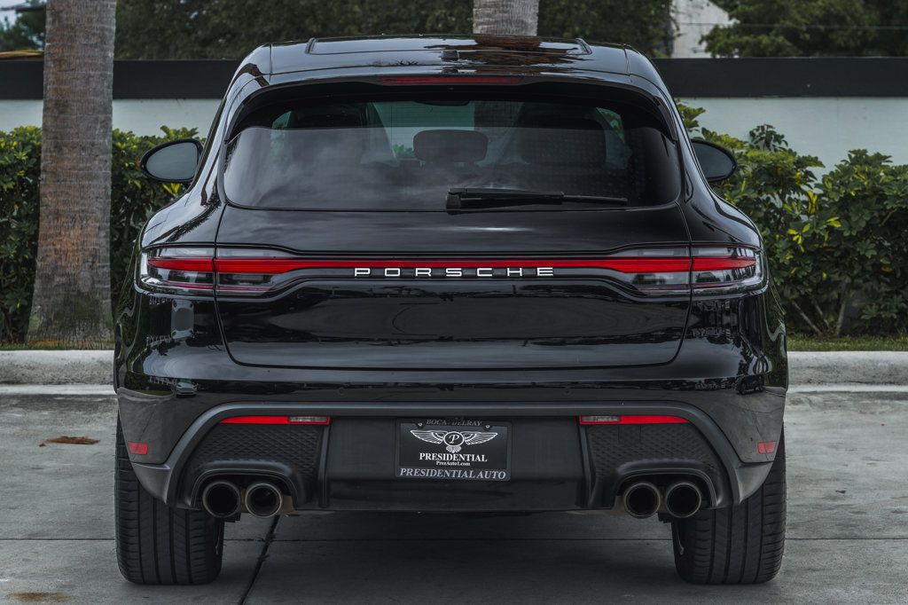 2022 Porsche Macan S photo 6