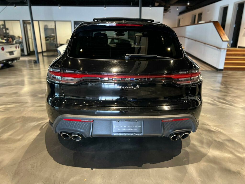 2022 Porsche Macan S photo 4