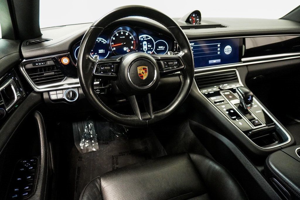 2022 Porsche Panamera 4 photo 26