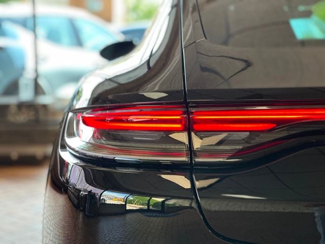2022 Porsche Panamera 4 E-Hybrid AWD - 22891404 - 16