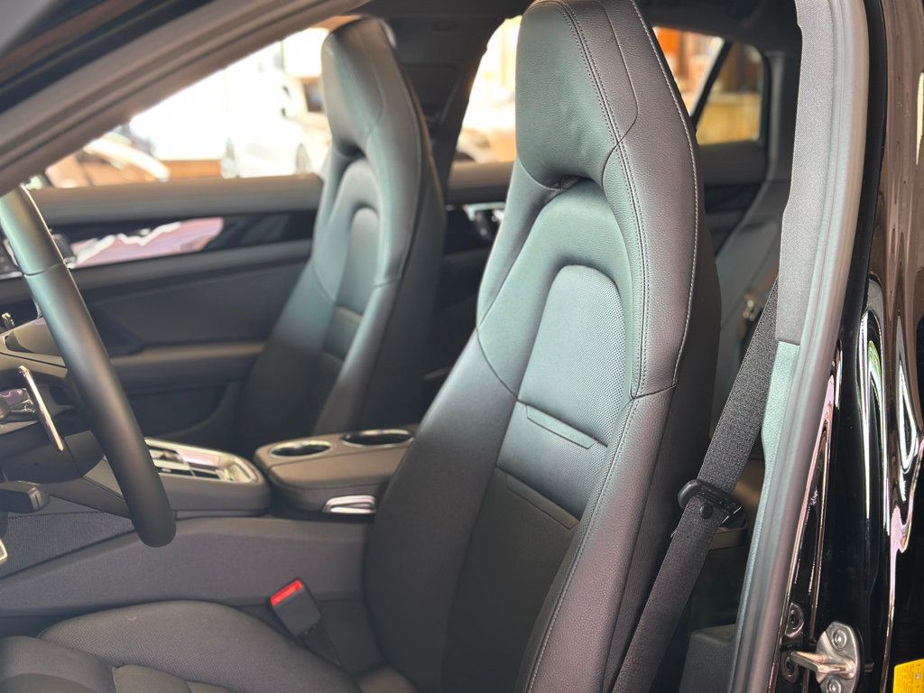 2022 Porsche Panamera 4 E-Hybrid AWD - 22891404 - 18