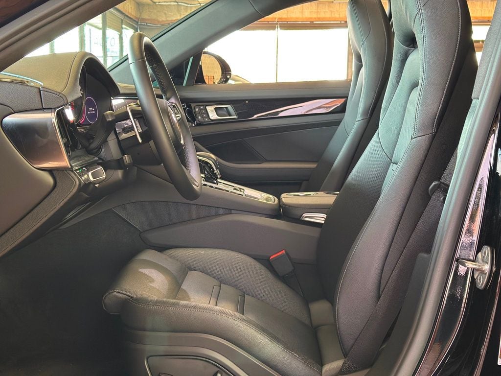 2022 Porsche Panamera 4 E-Hybrid AWD - 22891404 - 19