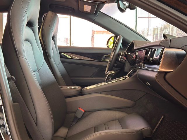 2022 Porsche Panamera 4 E-Hybrid AWD - 22891404 - 37