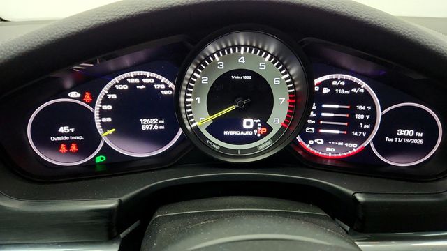 2022 Porsche Panamera 4 E-Hybrid Platinum Edition AWD with Upgraded 21'' Wheels - 22948074 - 14