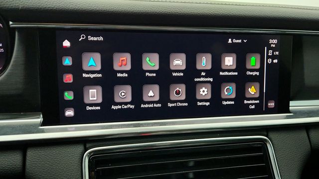 2022 Porsche Panamera 4 E-Hybrid Platinum Edition AWD with Upgraded 21'' Wheels - 22948074 - 18