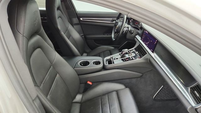 2022 Porsche Panamera 4 E-Hybrid Platinum Edition AWD with Upgraded 21'' Wheels - 22948074 - 26