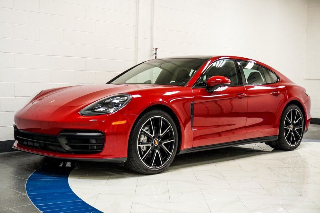 2022 Porsche Panamera 4 Platinum photo 3