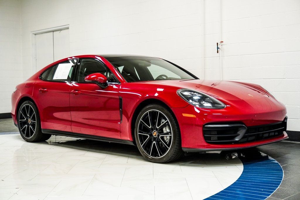 2022 Porsche Panamera 4 Platinum photo 4